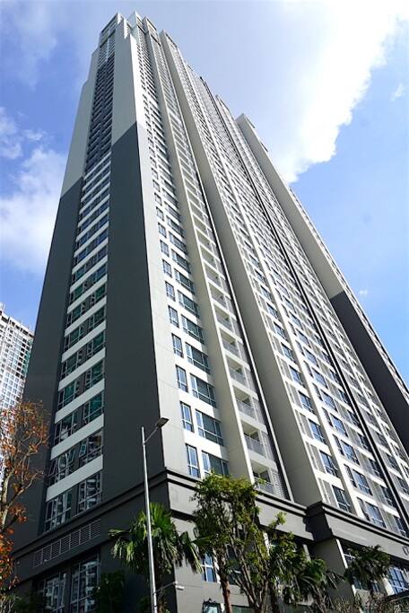 Central 3 Apartment Building