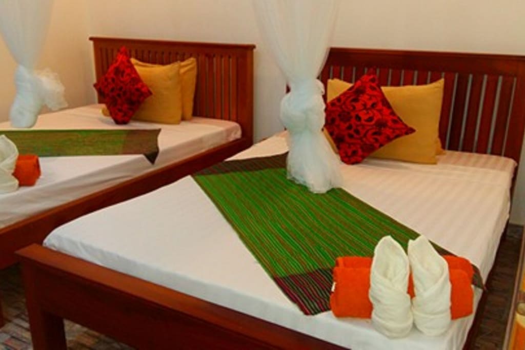 2 Queen Bed