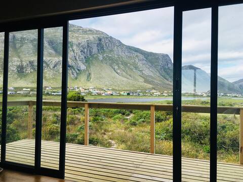 Spectacular lake views in charming Bettys Bay home