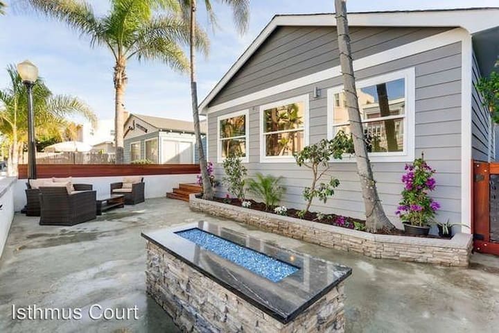 Mission Beach Family & Friends Getaway gallery image 2