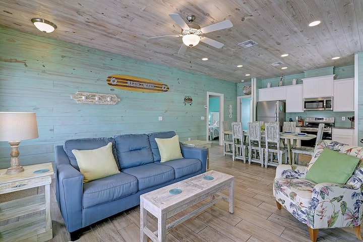 Blue Wave~community Pool~family Friendly~sleeps 10 - Port Aransas, TX