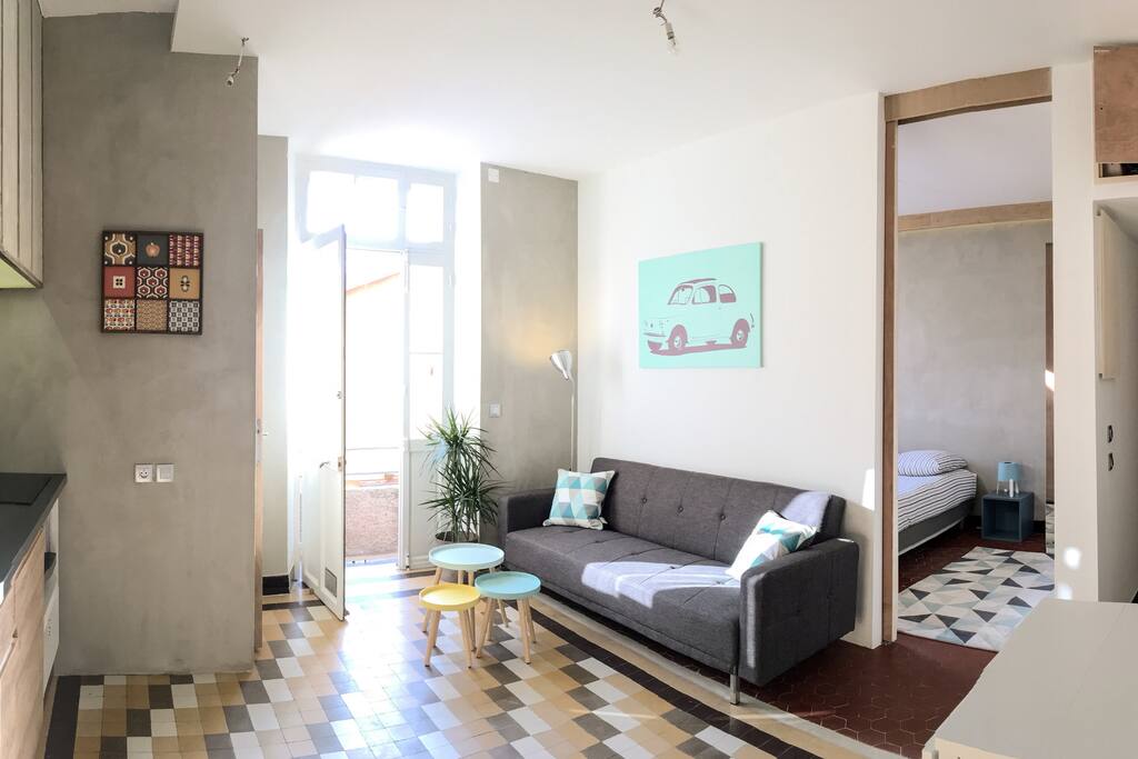 Living/sliding door/room n. 1