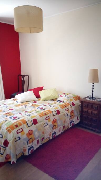 Double bed (+ floor mattress for one)