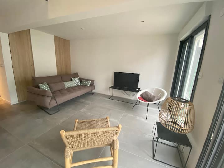 Maison 3⭐️ Piscine Clim Wifi Parking Cv 200m - Aigues-Mortes
