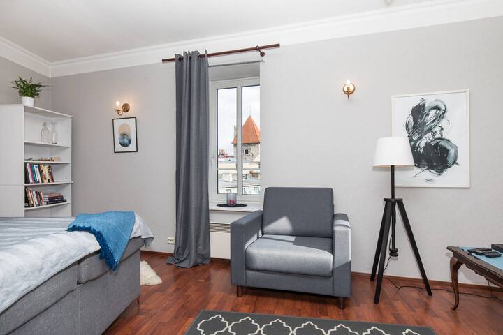 OLD TOWN - best location