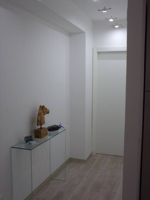 Hall - living
