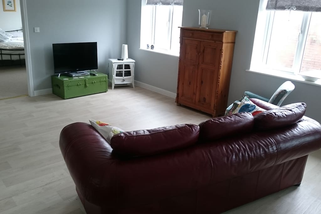 Living area with 40 inch TV