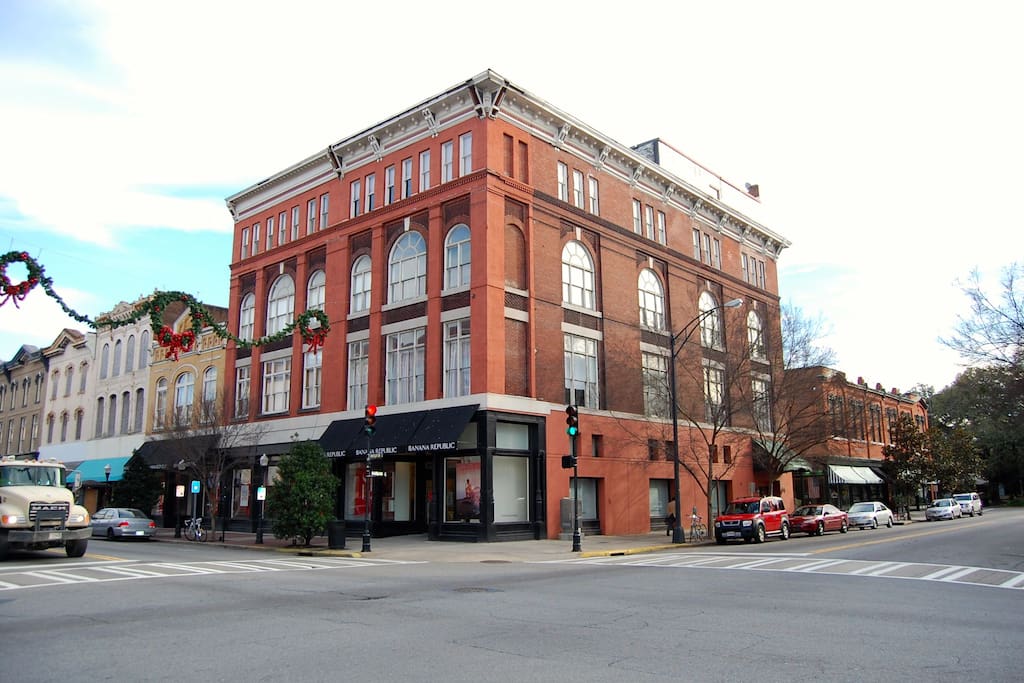 Telfair Loft 310 building exterior