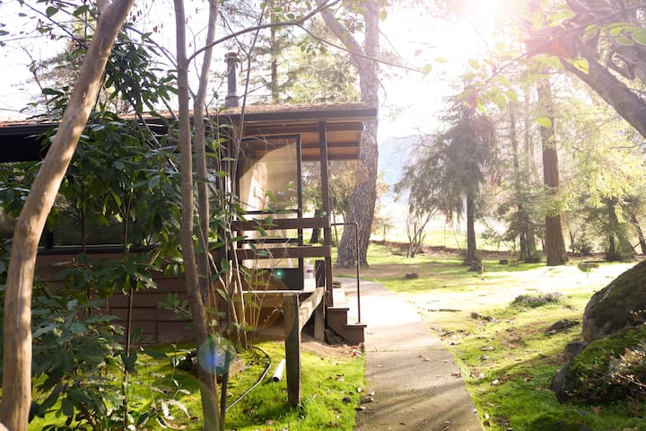 3 Rivers Cabins