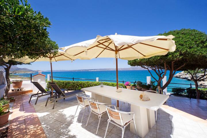 Seafront, Breathtaking View House gallery image 2