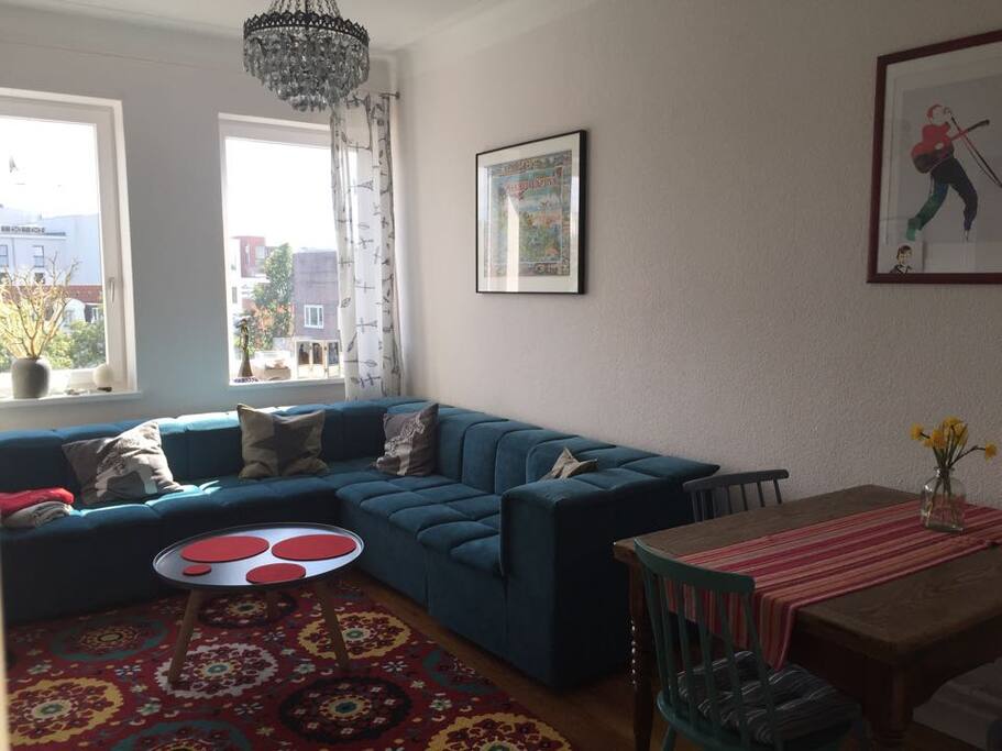 Quattro-Sofa mit genügend Platz