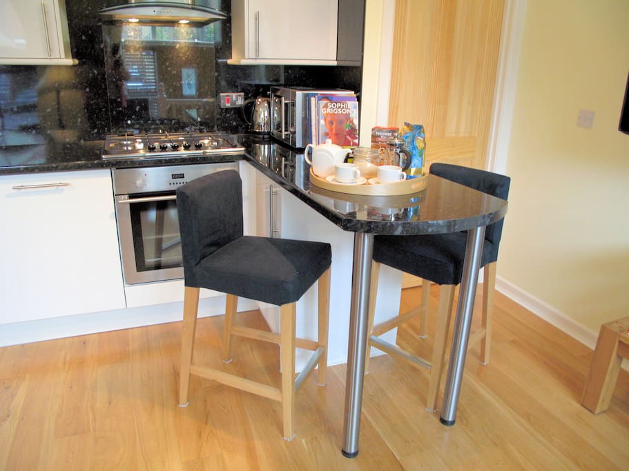 Breakfast Bar