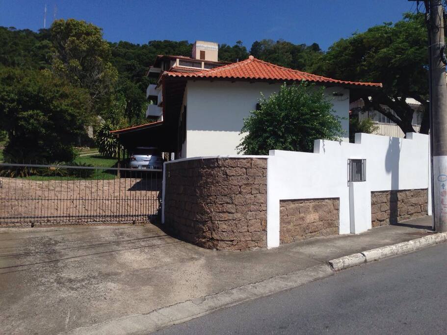 Entrada do condomínio