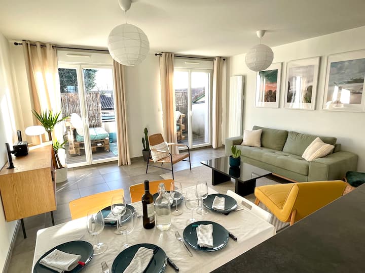 Triplex Ensoleillé 70m2 - Terrasse - Centre Ville - Lège-Cap-Ferret