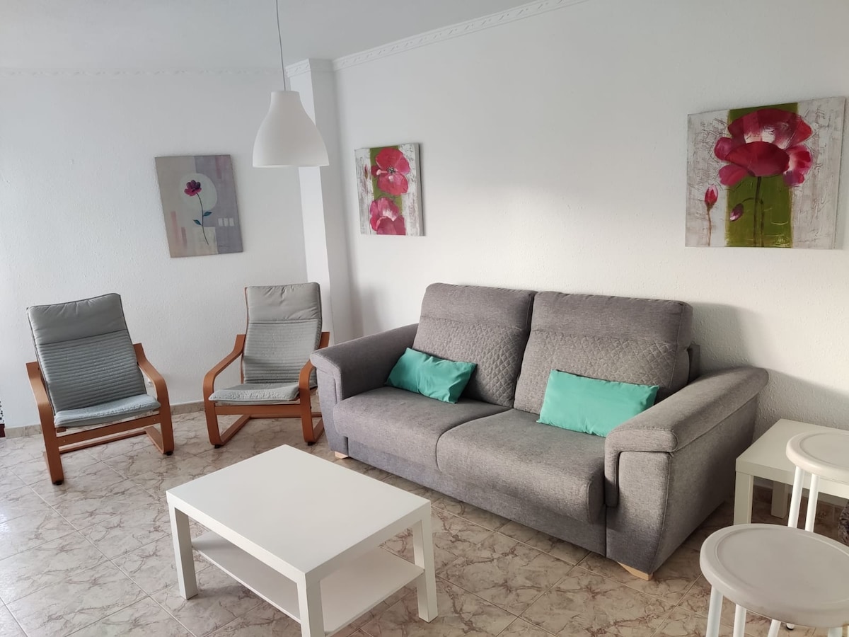 Propriété Airbnb réussie: Torrox Costa Apartment in International Center. à Torrox