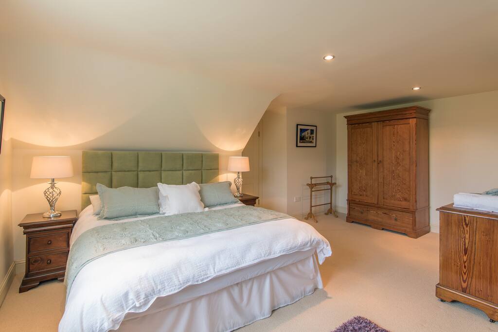 Master Bedroom 1 Super King