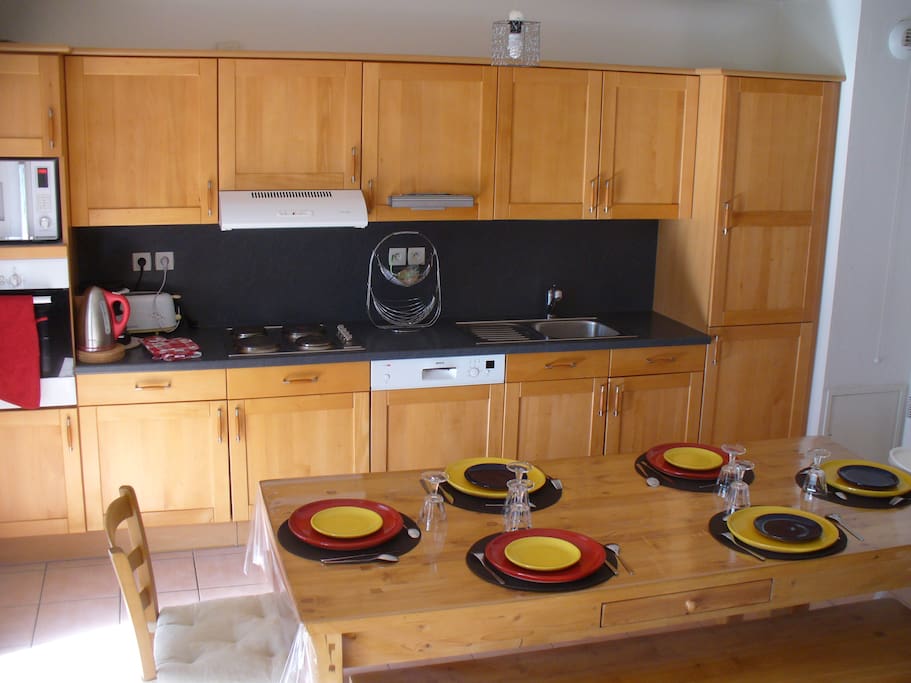 Espace cuisine (toute équipée)