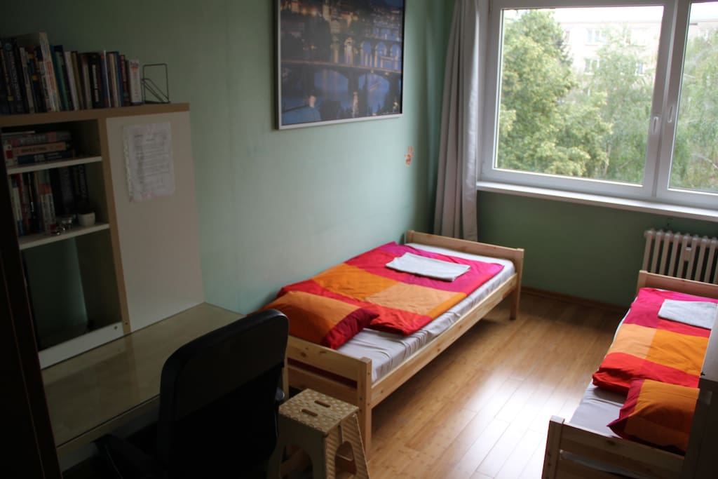 Nice private room 18 m2 with two single beds, able to have one additional mattress for 3rd person