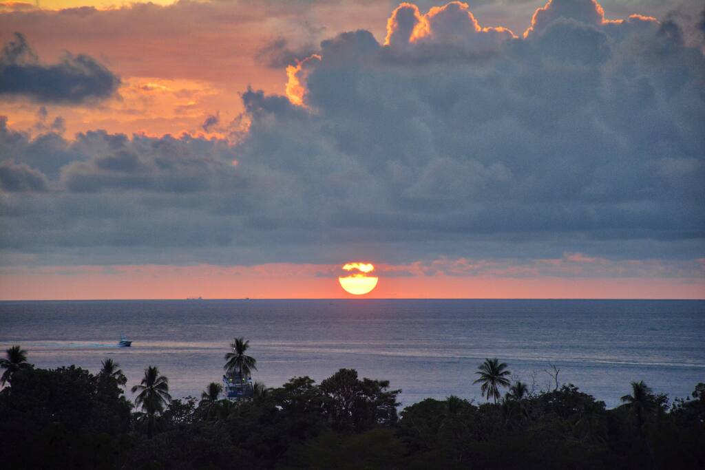 Atardecer vista de la terraza !
