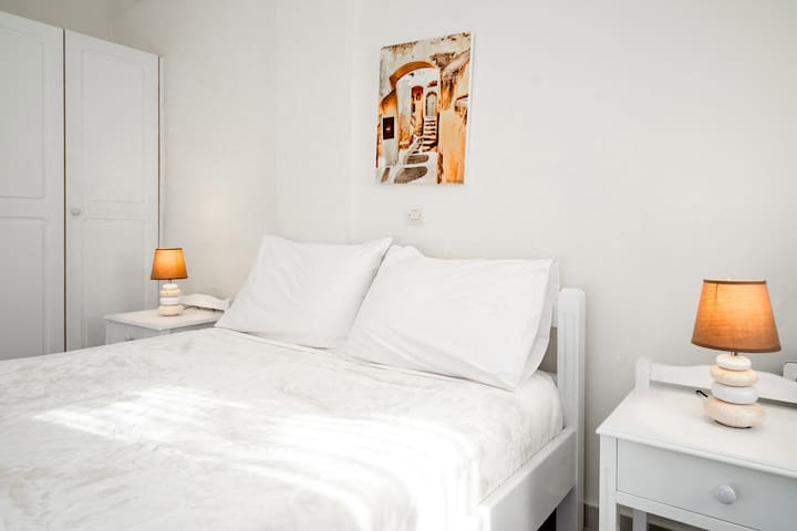 Ersi villas-Cozy private Double room!