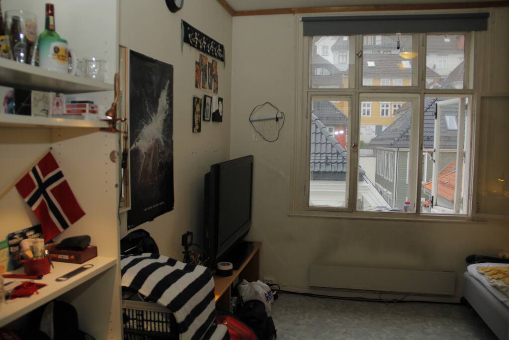 Room 1