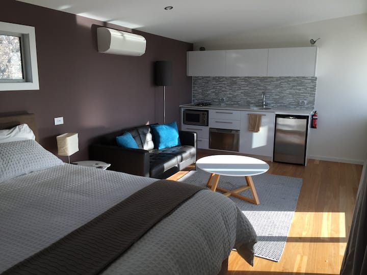 6 Best Airbnb Vacation Rentals In Willunga, Australia Updated 2024