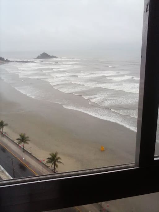 Apto em frente a praia do sonho