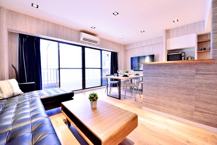 Lux 2BR Penthouse/Imperial Palace/7Pax/3mins Sub gallery image 2