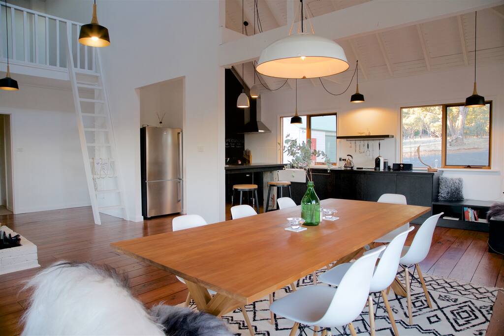 Snowpine Lodge Dining / Kitchen / Living
