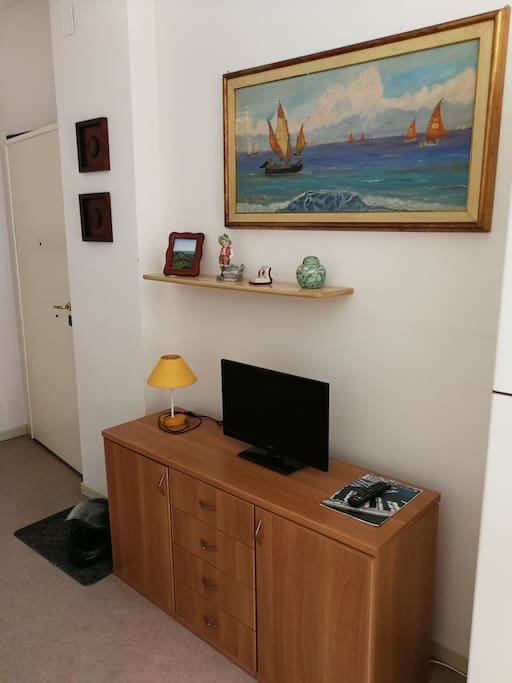 Soggiorno con tv