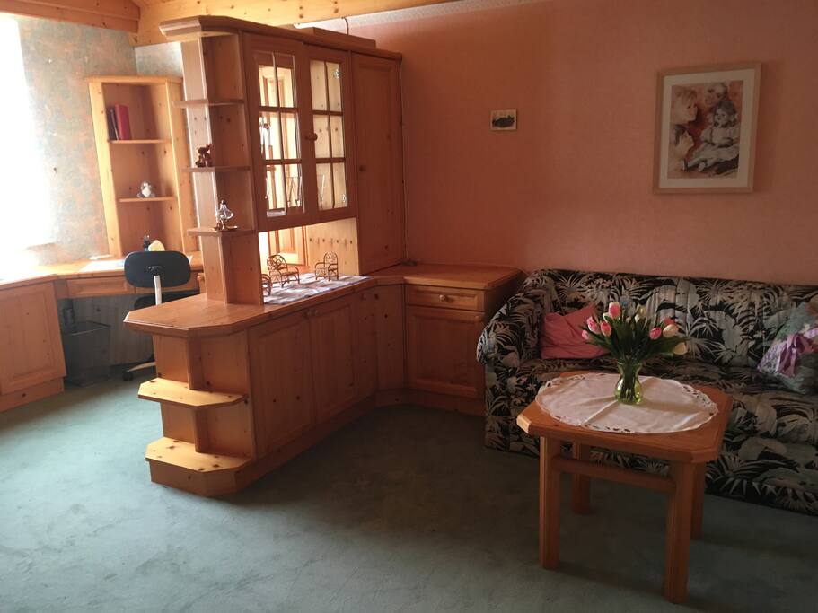 Ausziehbare Couch für zwei Personen