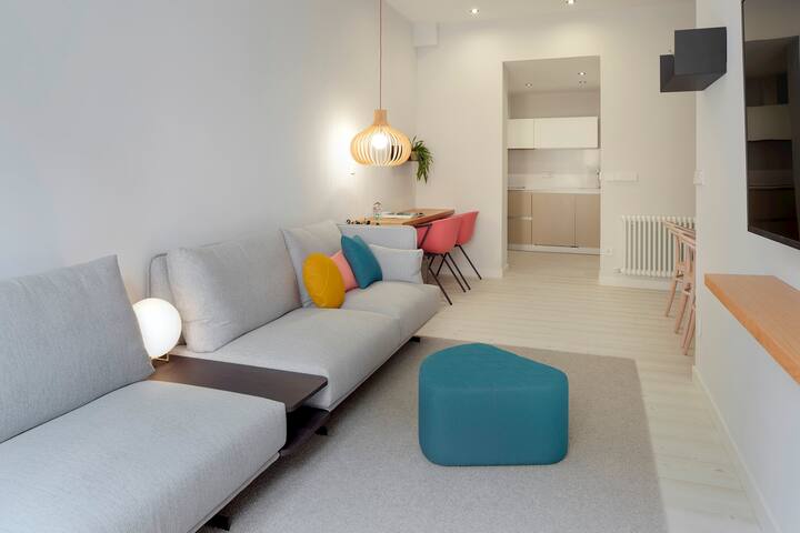 Bilbao Plaza by FeelFree Rentals gallery image 4