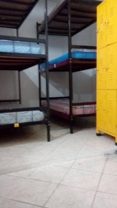 dormitorio femenino