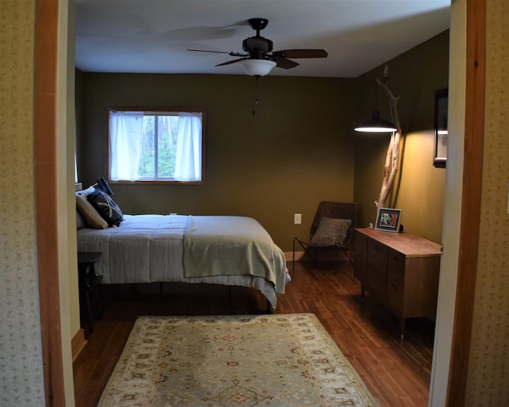 Chumba cha kwanza cha kulala