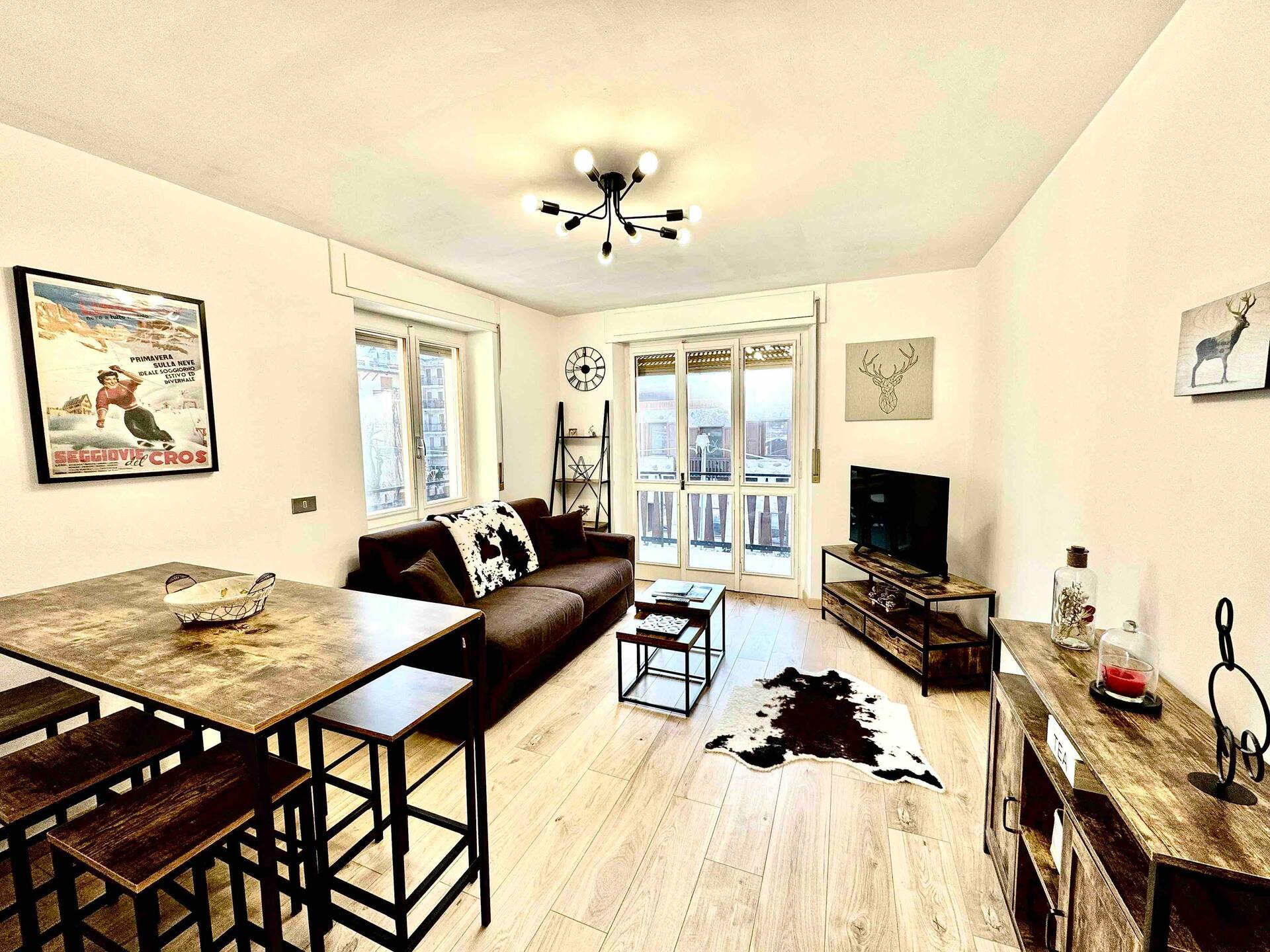 2 rooms apartment / Best location in Limone
