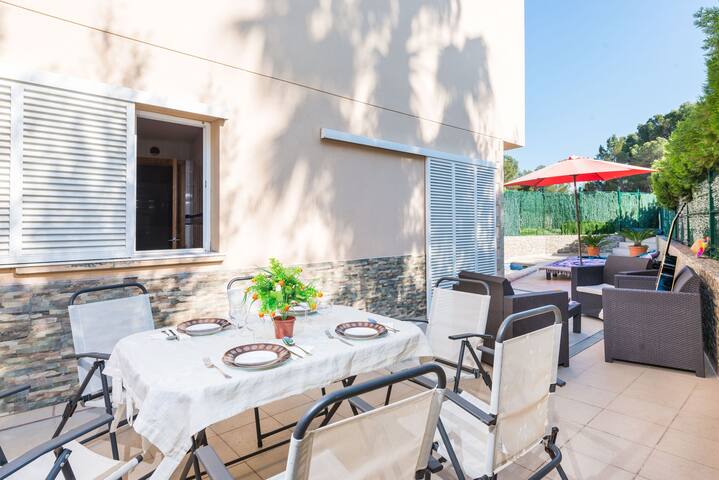 Finca Rotonda de Aucanada gallery image 4