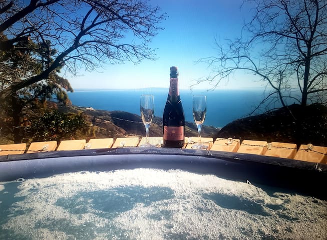 Spectacular Ocean & Mountain Views Malibu Villa
