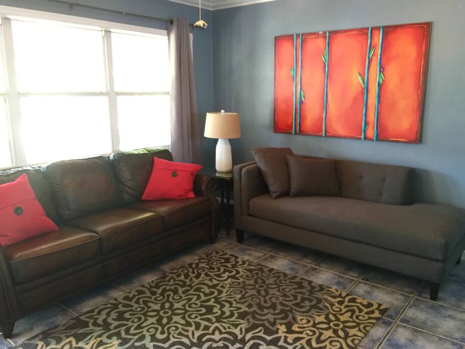 Plenty of seating in the livingroom.