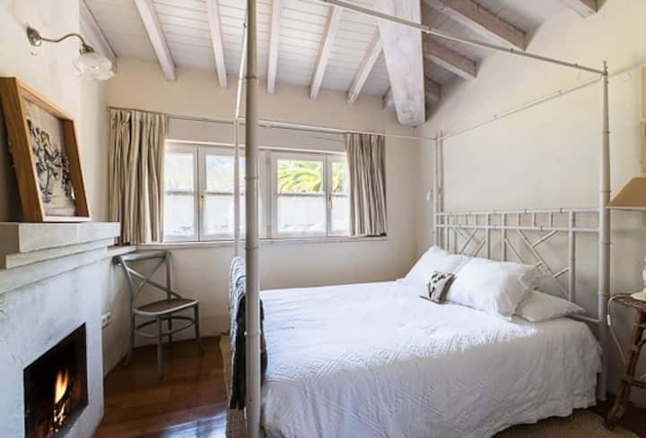 חדר שינה מיטה זוגית