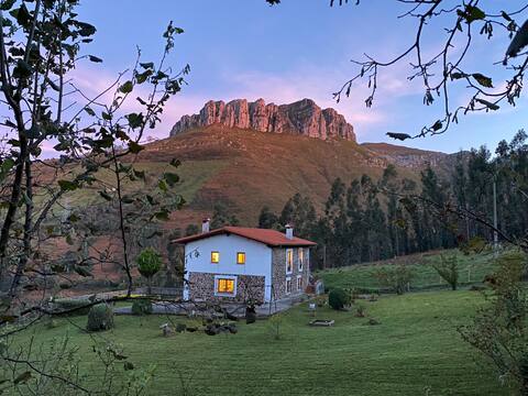 Spectacular cabin in a unique setting