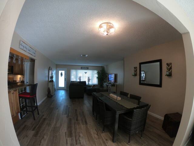 Pompano Beach Home on Intracoastal Canal gallery image 4