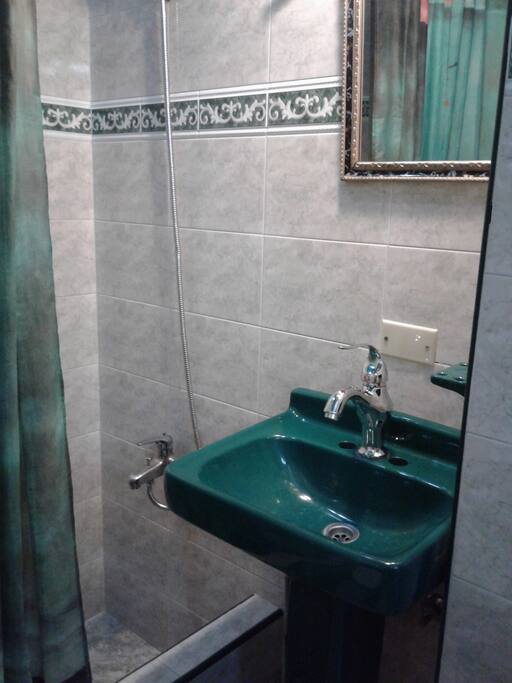 Baño cuarto 1