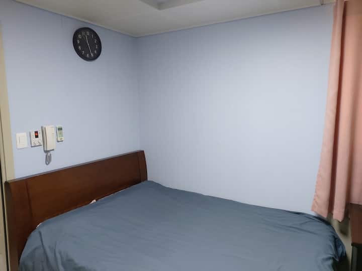 Clean & Comfortable Studio Netflix free Houses for Rent in Pyeongtaek