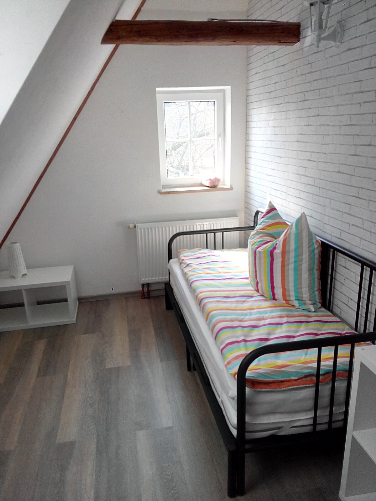 Spálňa 3, spálňa s kombináciou dvojlôžka a jednolôžka