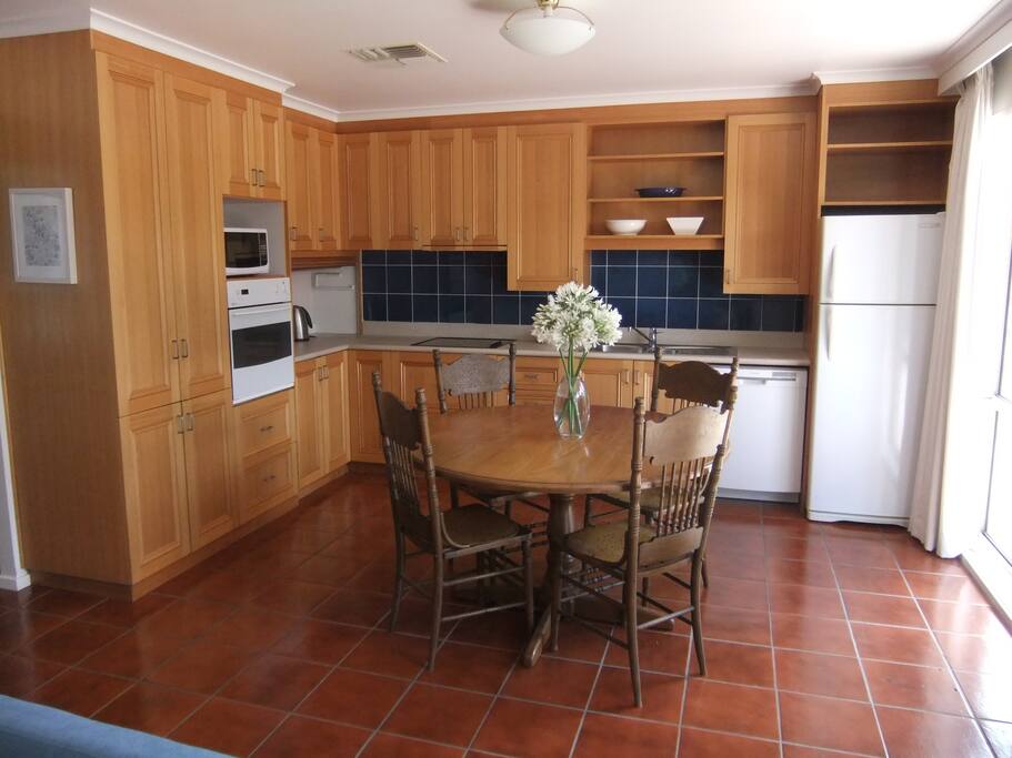 Fully equipped kitchen