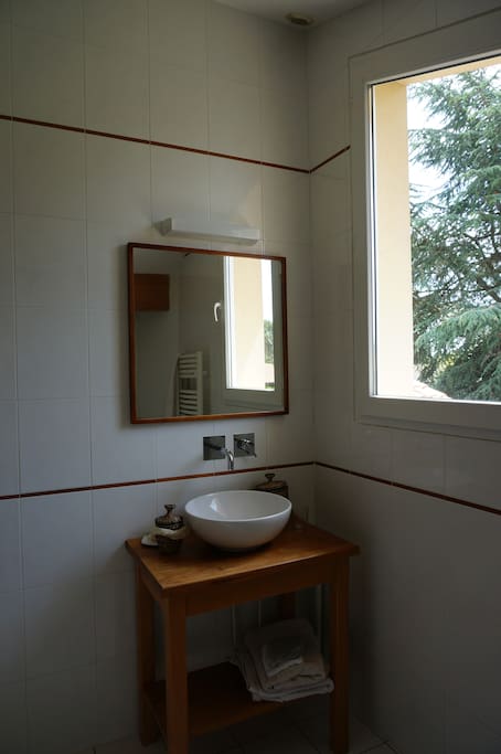 Salle d'eau indépendante