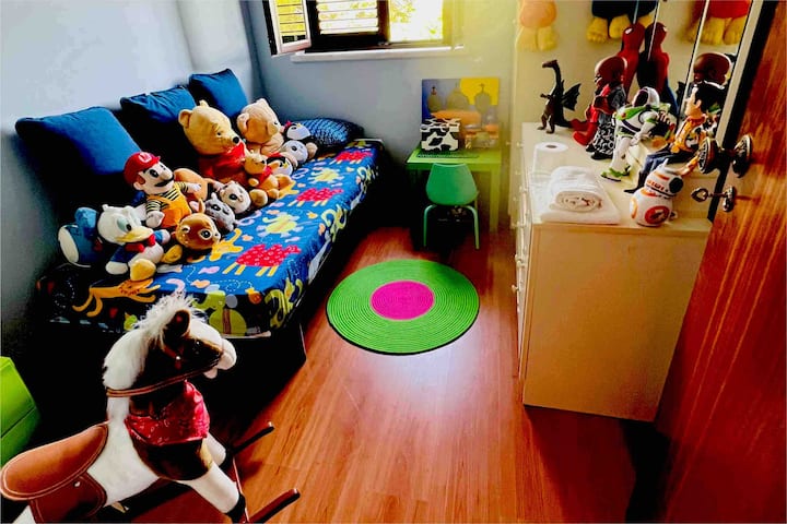 Еднокреветна соба (дете)