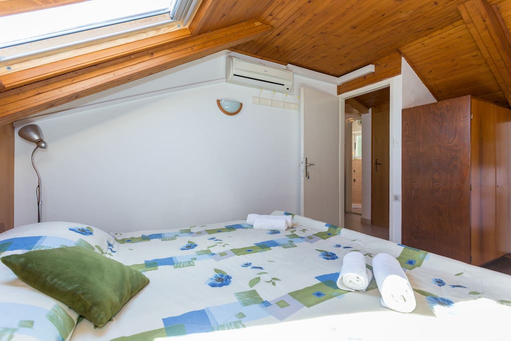 Room 1