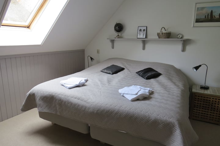 B & B kamer met twee boxsprings
