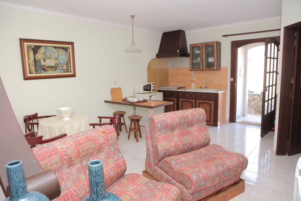 entrada ,cozinha e sala casa da Levada